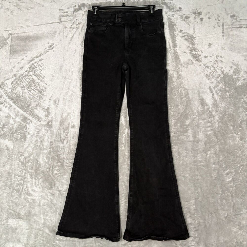 American Eagle Next Level Stretch Super High Rise Flare Jeans Size 6 Black